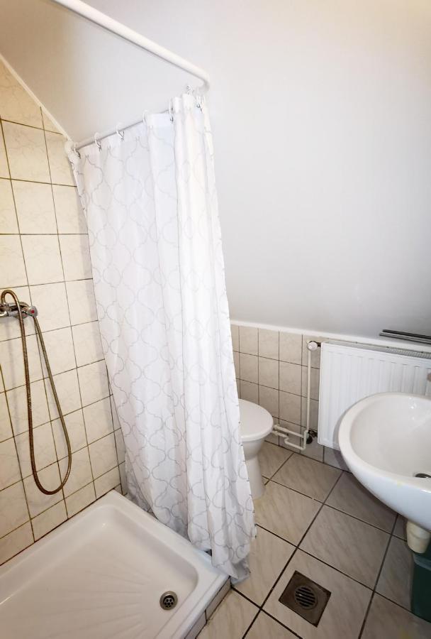 Family Vendeghaz Hotel Hajduszoboszlo Bagian luar foto
