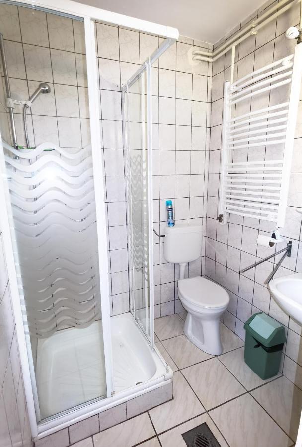 Family Vendeghaz Hotel Hajduszoboszlo Bagian luar foto